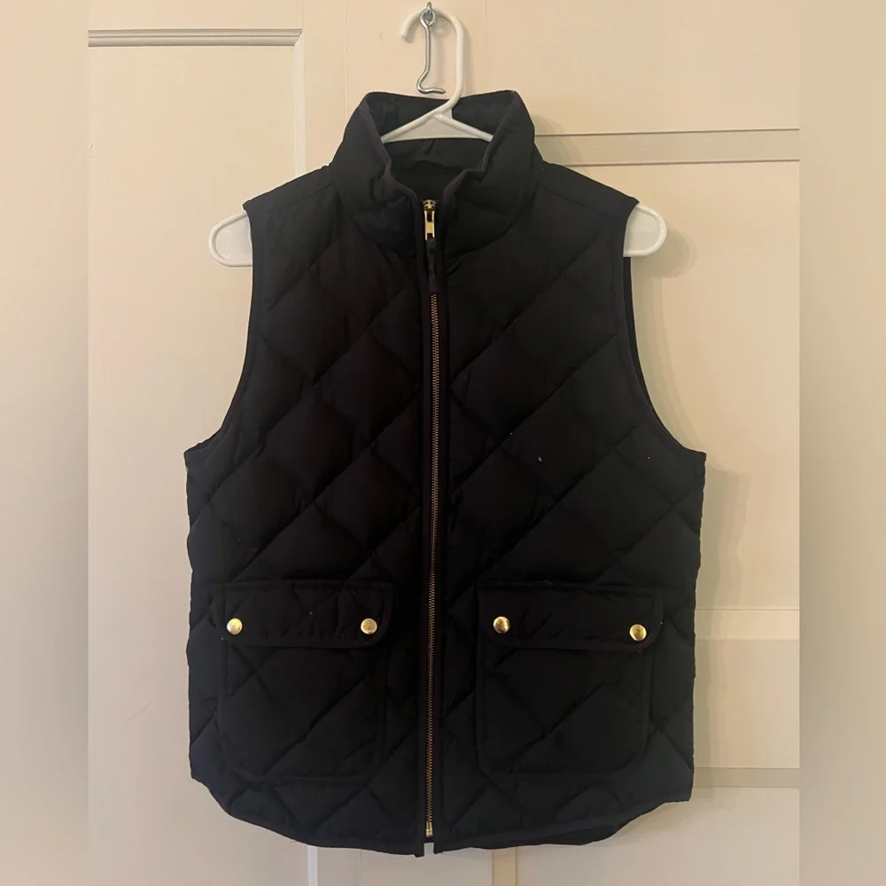 J Crew Black Quilted Vest - Picture 1 of 3